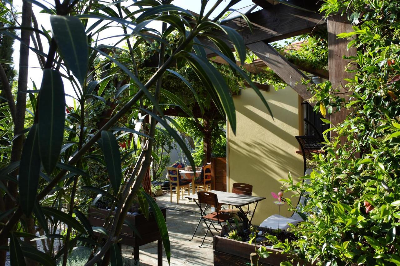 Patrimonio chambre avec commodités chez l’habitant Exterior foto